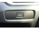 テールゲートは、運転席でもスイッチ一つで開閉可能な電動開閉機能を装備。