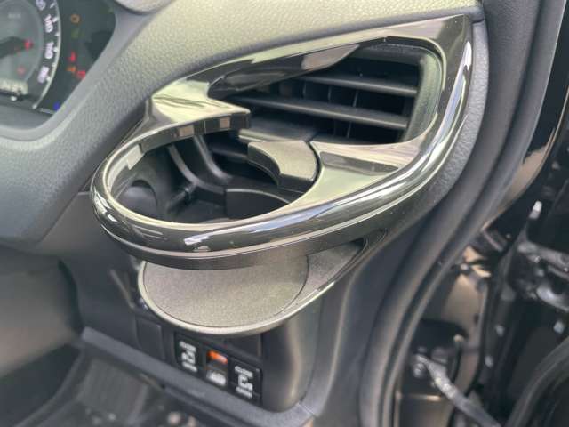 トヨタ ヴォクシー 2.0 ZS アルパインWサンルーフ両側電動1オーナー 大阪府の詳細画像 その15
