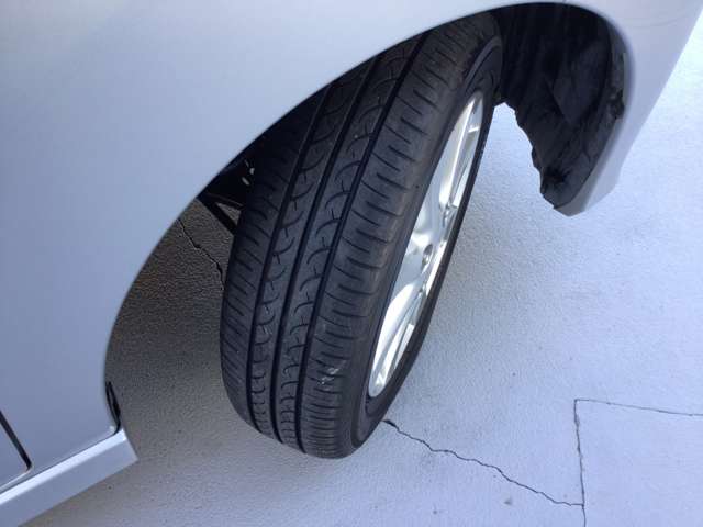 タイヤの溝はまだ大丈夫！