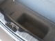 トランクには床下収納が備わりますので、洗車道具や工具などを入れておくにも便利ですね。