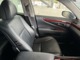 助手席を運転席から操作できるようサイドにシート前後、リクライニング調整ボタンがございます。