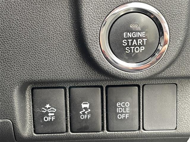 座り心地が良いシートなので長時間の運転でも快適にお過ごしいただけます。新品のフロアマットのご注文も可能です。掲載箇所以外にご希望の写真がございましたらお気軽にお問い合わせ下さい。