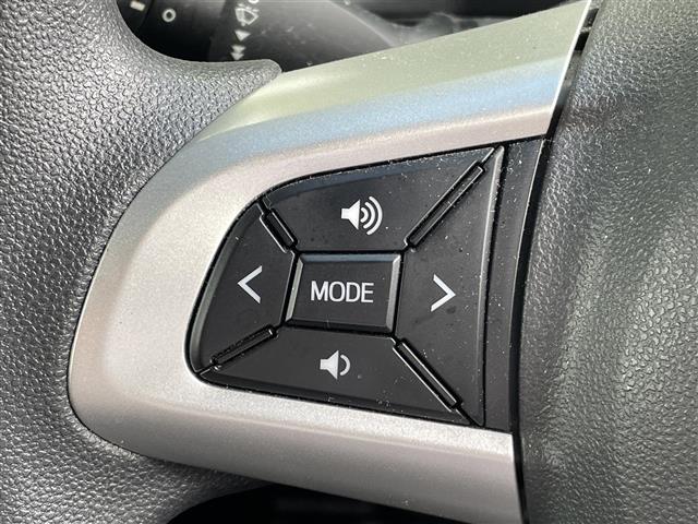座り心地が良いシートなので長時間の運転でも快適にお過ごしいただけます。新品のフロアマットのご注文も可能です。掲載箇所以外にご希望の写真がございましたらお気軽にお問い合わせ下さい。
