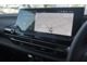ワイドな１２インチのタッチスクリーン。ついにナビゲーションも標準で備わりました。Apple CarPlay＆Android Autoでの使用も可能です。