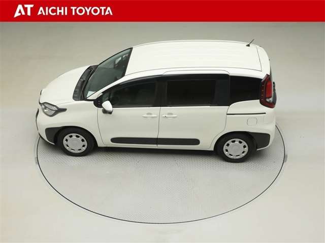 トヨタ&nbsp;シエンタ&nbsp;ハイブリッド 1.5 X&nbsp;&nbsp;愛知県の詳細画像&nbsp;その11