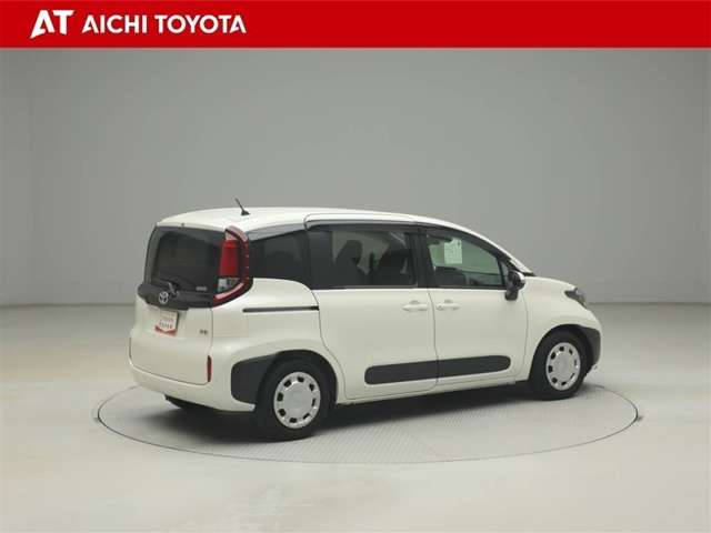 トヨタ&nbsp;シエンタ&nbsp;ハイブリッド 1.5 X&nbsp;&nbsp;愛知県の詳細画像&nbsp;その6