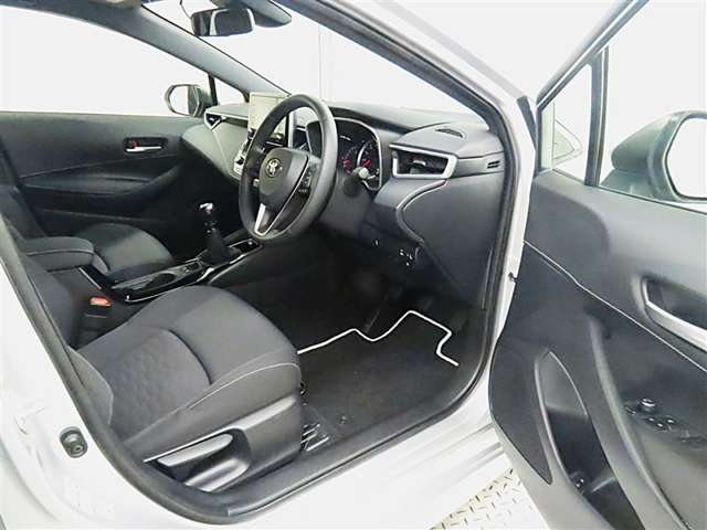 【禁煙車の定義】当店の定義・・・☆タバコ臭くない事☆コゲがない事☆灰皿等の喫煙器具が未使用の事　以上３項目をクリアした場合【禁煙車】と表示します。（現状を表しています。過去の事は、断定できません。）