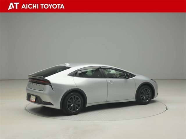 『ロングラン保証』はメーカー、年式を問わず１年間・走行距離無制限の無料保証です。最長３年まで延長可です！詳しくはスタッフまでおたずねください。
