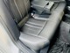 ●こちらはリアシート座面のお写真です。サイドサポート部分や座面の程度も良く、使用感の少ないシートとなります！！