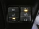 運転席と助手席には寒い時にうれしいシートヒーターが装備されてます。