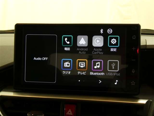 話題のディスプレイオーディオ装着。Bluetooth接続、フルセグTV、チューナー、USB端子等、お気に入りのメディアを再生すれば車内は、まるで貴方専用のオーディオルームです。