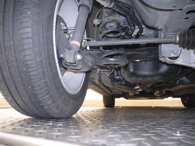 トヨタ&nbsp;ライズ&nbsp;1.0 G 4WD&nbsp;衝突被害軽減ブレーキ・メモリナビ付き&nbsp;北海道の詳細画像&nbsp;その7
