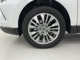 アルミホイールが車の雰囲気を引き立てますね！
