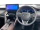 運転席まわりです。　各操作スイッチは使いやすい位置に配置されてます。