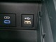 USB入力端子で電子機器などの充電や接続もスムーズに行えます。