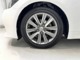 アルミホイールが車の雰囲気を引き立てますね！