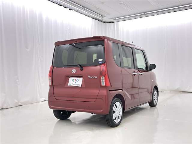 軽自動車は燃費も良くて経済的♪小さなボディで運転しやすい！細い道だってラクラク運転♪