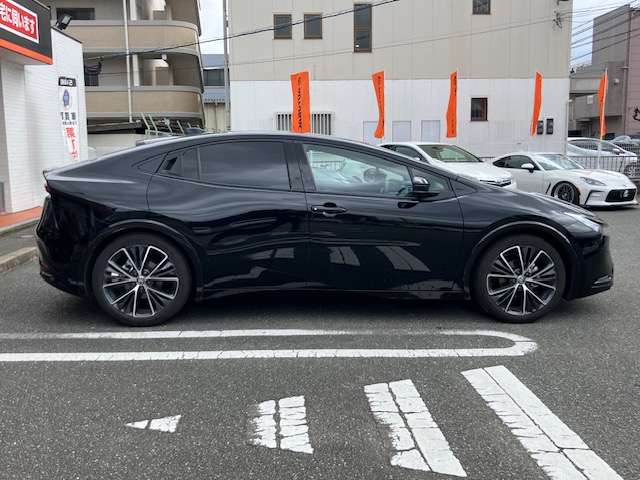 トヨタ プリウス 2.0 Z デジタルインナーミラー 当店買取車両 福岡県の詳細画像 その7