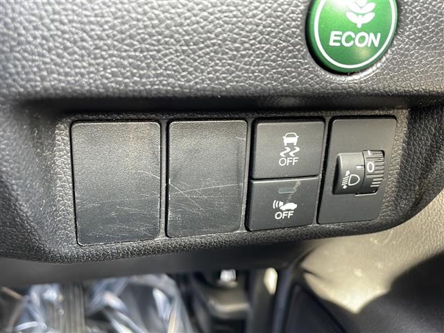 ホンダ フィット 1.5 ハイブリッド 4WD 純正CD スマートキー ETC 横滑り防止 北海道の詳細画像 その11