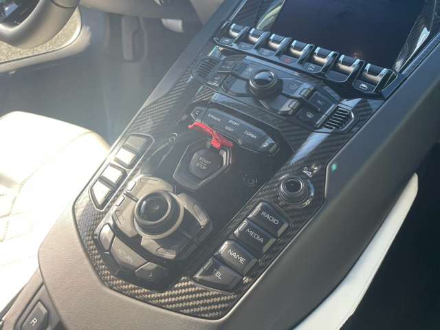 Lamborghini Aventador Roadster, фото 27