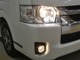 LEDヘッドライトです。デザイン性がよくとても明るいので、夜間の走行や悪天候でも安心です。しかも長寿命！