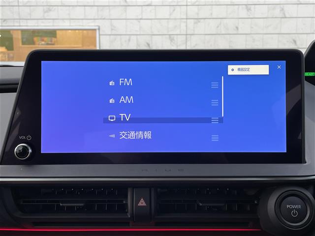 【オーディオ】AM / FM / フルセグTV / Bluetooth / HDMI