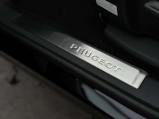 プジョー 3008 GT ハイブリッド4 4WD レーンキープ ACC LEDヘッドライト 福井県の詳細画像 その13