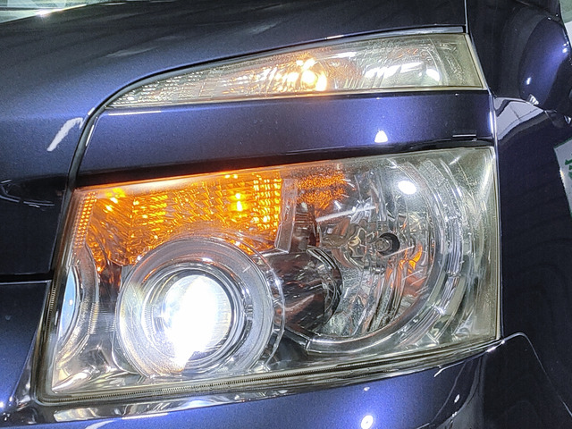 トヨタ ヴォクシー 2.0 ZS パワスラ スマートキー HID 社外ナビETC 大阪府の詳細画像 その15