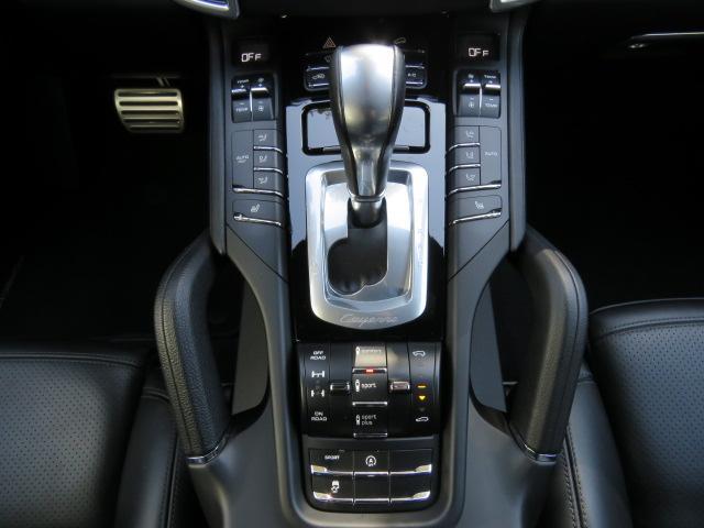 ポルシェ カイエン S ティプトロニックS 4WD ディーゼル V8 ヨーロッパ新並 左H 愛知県の詳細画像 その18