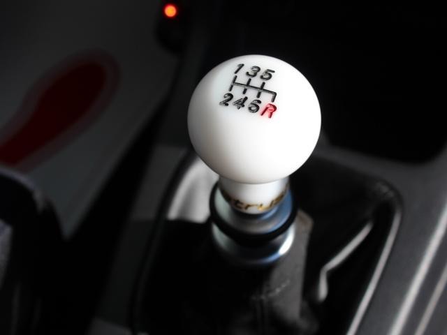 スバル インプレッサSTI 2.0 WRX 4WD カロッツナビ ブーストメーター 愛知県の詳細画像 その8
