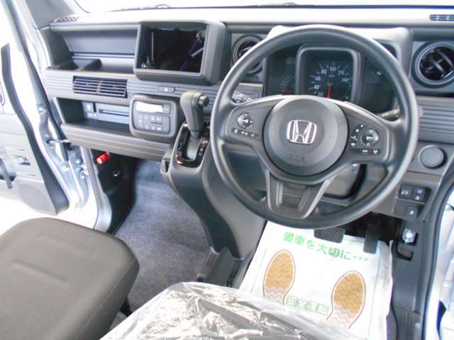 ホンダ N-VAN 660 L 4WD ナビ装着用スペシャルPKG 電格ミラー 新潟県の詳細画像 その14