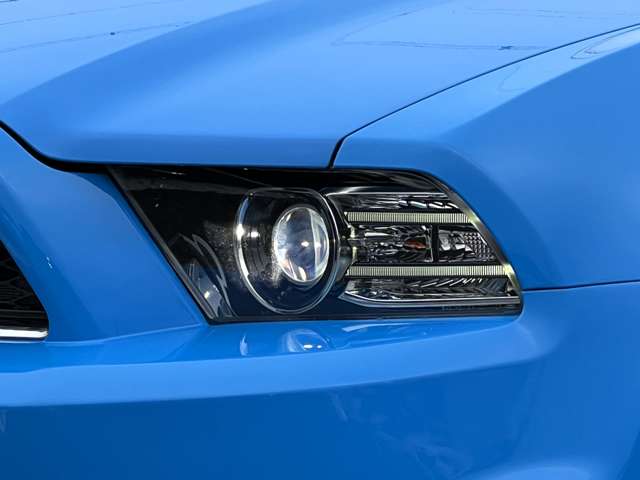 フォード マスタングコンバーチブル V6 2013MY/エアロ/22AW/青革/ナビ/AutoCheck済 大阪府の詳細画像 その18