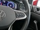 車両設定、オーディオ操作が可能な”マルチファンクション”快適なドライビングをサポートします。