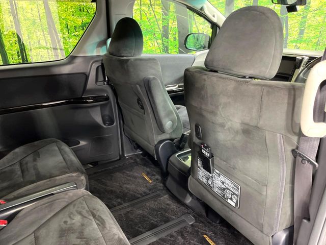 2011 Toyota Vellfire – thumbnail 44