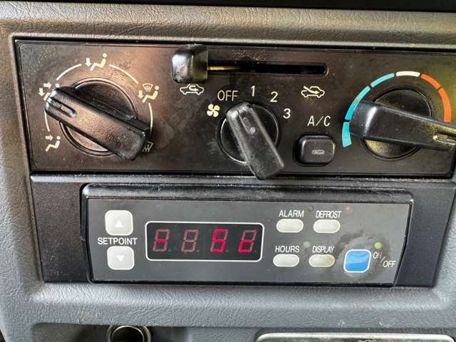 三菱 ミニキャブトラック 冷蔵冷凍車 4WD ワンオーナー ‐5度から25度 車検整備 愛知県の詳細画像 その9