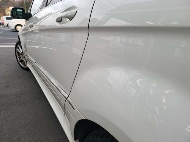 2011 Mercedes-Benz B-Class – thumbnail 24