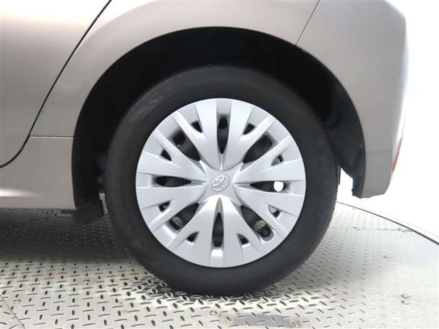 中古車の販売は原則として実車を見てからとさせて頂いております。是非見に来てください！