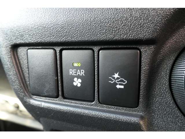 トヨタ レジアスエース 2.8 DX ロングボディ GLパッケージ ディーゼルターボ 4WD 寒冷地仕様 1オーナー セーフティセンス 北海道の詳細画像 その17
