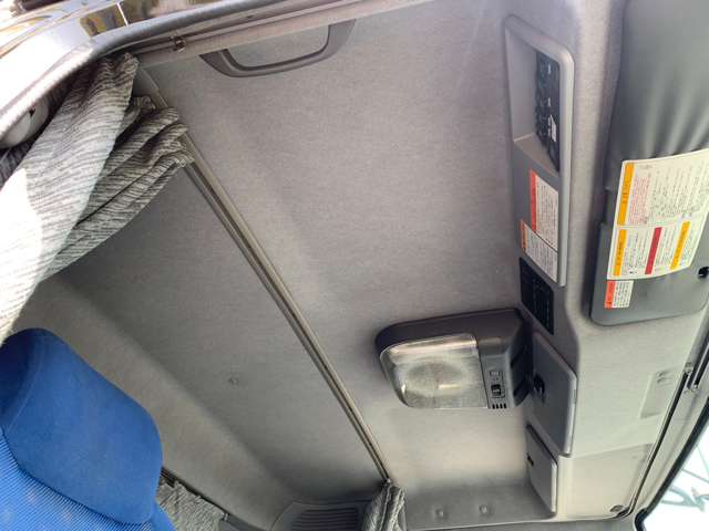 いすゞ ギガ 冷蔵冷凍 ウィング 積載10.4t 格納PG  和歌山県の詳細画像 その9