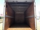 使用感の少ない荷室内　耐久性の高い床材の使用、床下は樹脂シートで防水仕上げ