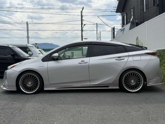 ☆神奈川県小田原市の買取車・カスタムカー専門店☆頭金なし・１２０回払いまで可能です！審査が不安な方も通過実績多数ございます！