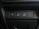 ドライバー席には２つのメモリー機能の付いた電動シートを採用。設定したシート位置、ドアミラーの角度もメモリーでき、ボタン１つで最適な着座姿勢がとれます。奥様や、彼女などなどメモリーのシェアが可能です。