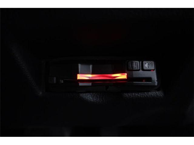 【トヨタセーフティS・障害物センサー・LEDヘッドライト・スマートキー・純正AW】純正ディスプレイナビ・バックカメラ・Bluetooth・ETC