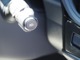 アダプティブハイビームシステム〔AHS〕・・・LEDの配光範囲を細やかに制御し、先行車や対向車に光が当たる部分だけを自動的に遮光するので、ハイビームでの走行頻度がより向上します。