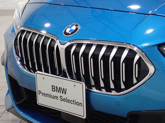 全ての BMW に全国のBMW正規ディーラーでご利用いただける保証をお付けしてご納車させていただいております（一部特殊車両を除く）。