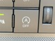 アイドリングストップオフボタンです。エアコンなど常時使用したいときに活躍します。