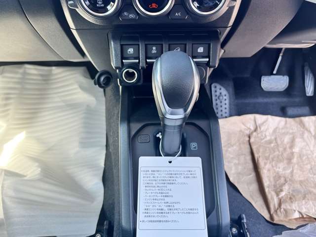 スズキ ジムニーシエラ 1.5 JC 4WD 車検9年2月 禁煙車 シートヒーター 静岡県の詳細画像 その14