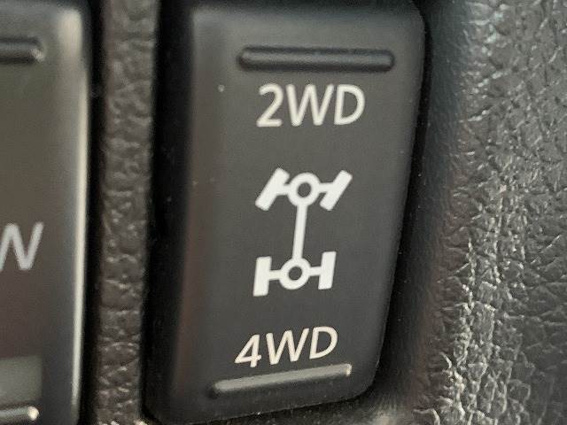 日産 NV350キャラバン 2.5 プレミアムGX ブラックギア ロングボディ ディーゼルターボ 4WD 軽油 ナビTV 全周囲 電動スライド 愛知県の詳細画像 その7