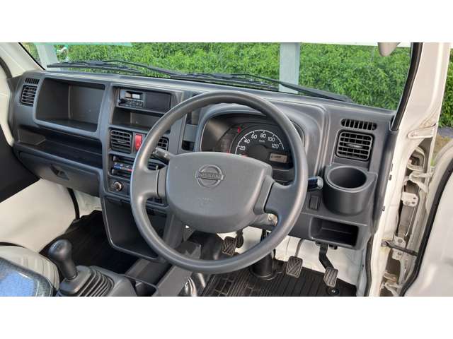 日産 NT100クリッパー 660 DX 4WD エアコン/パワステ 青森県の詳細画像 その2
