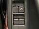 【パワーウィンド】運転席についている窓のスイッチは各窓の開閉をボタン一つで行うことができます。